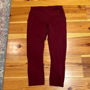 Lululemon calf length leggings - size 6
